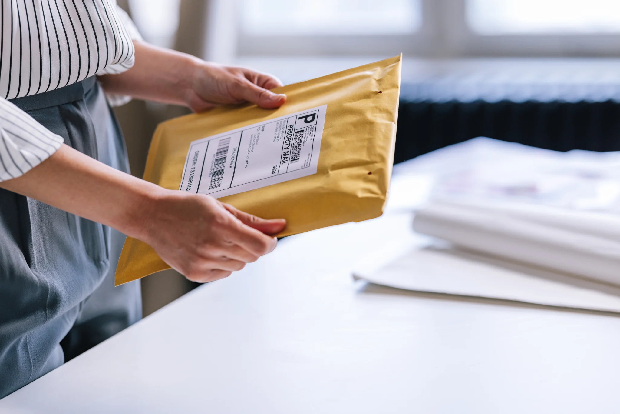 How Smart Packaging Cuts Dimensional (DIM) Weight Costs